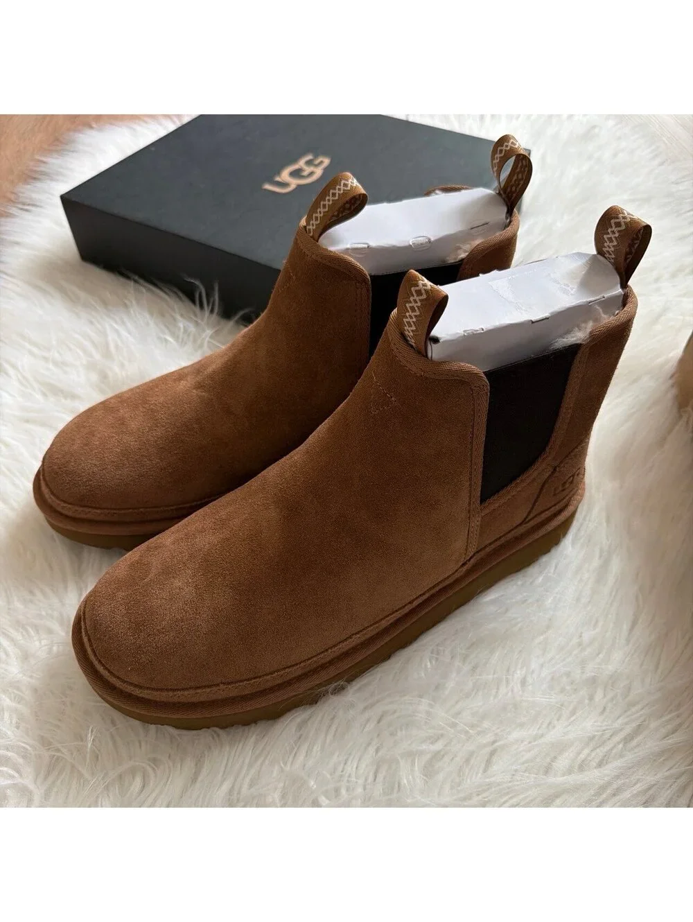 UGG Neumel Chelsea Boots size 12